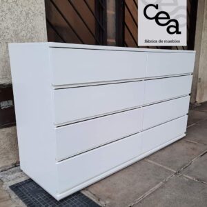 8 blanca